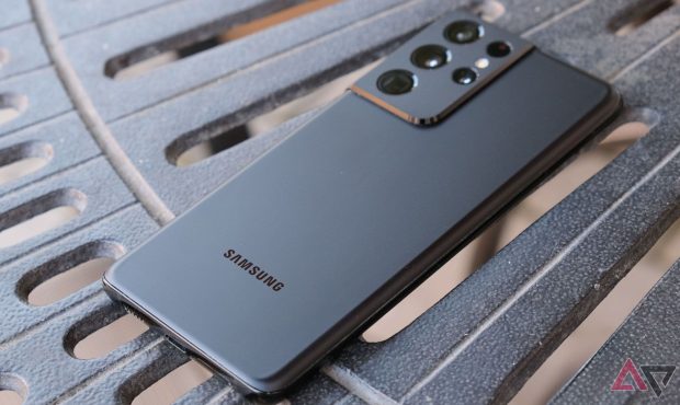 یک UI 7 به همه پرچمداران واجد شرایط در ایالات متحده می رسد