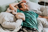 محققان با بررسی ۸۵ مطالعه مختلف به این نتیجه رسیدن که باید بین دو نوع نشستن تمایز قائل بشیم